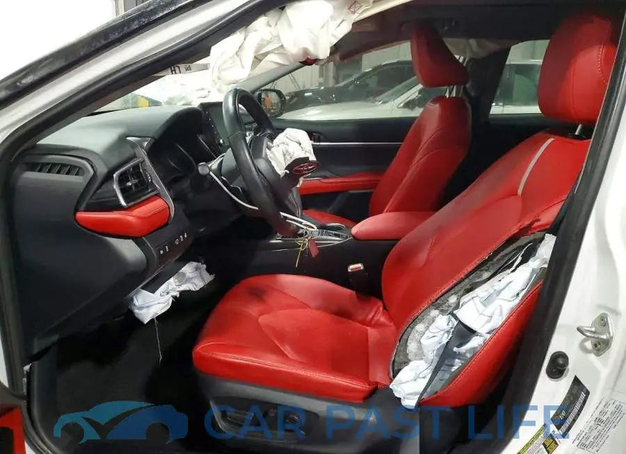 4T1K61BK6RU124609# 7