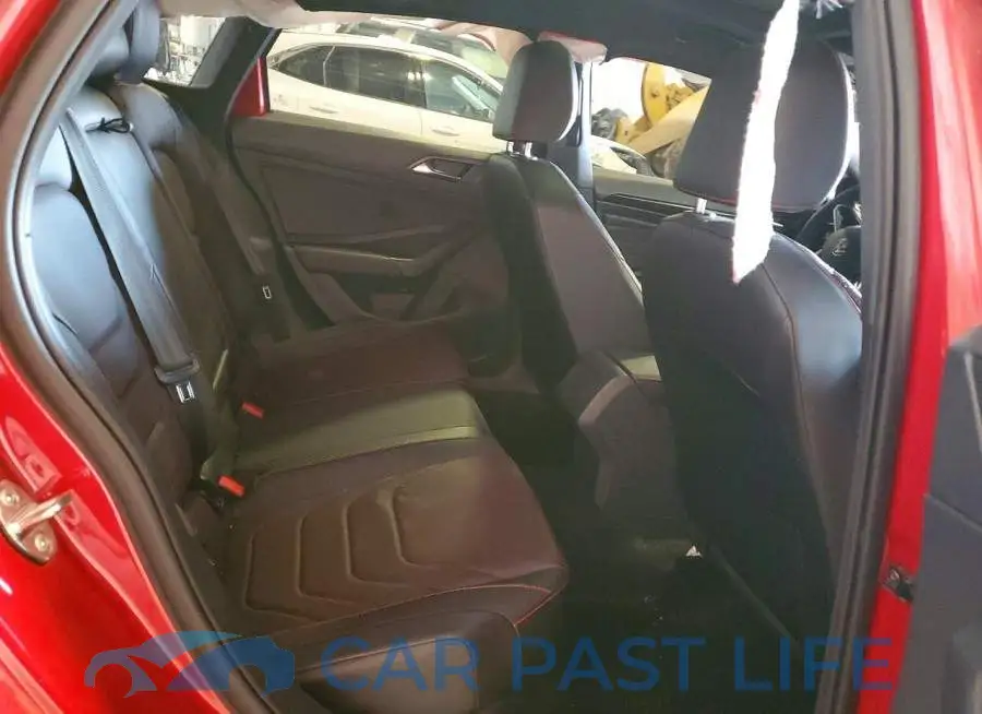 3VW2T7BU9PM028294# 10