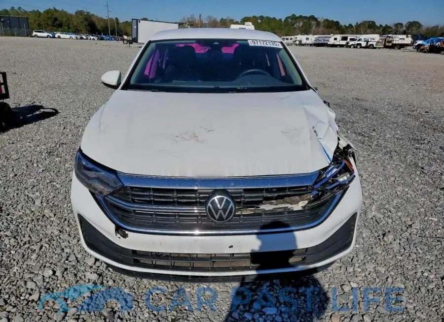 3VW5M7BU9PM055926# 5