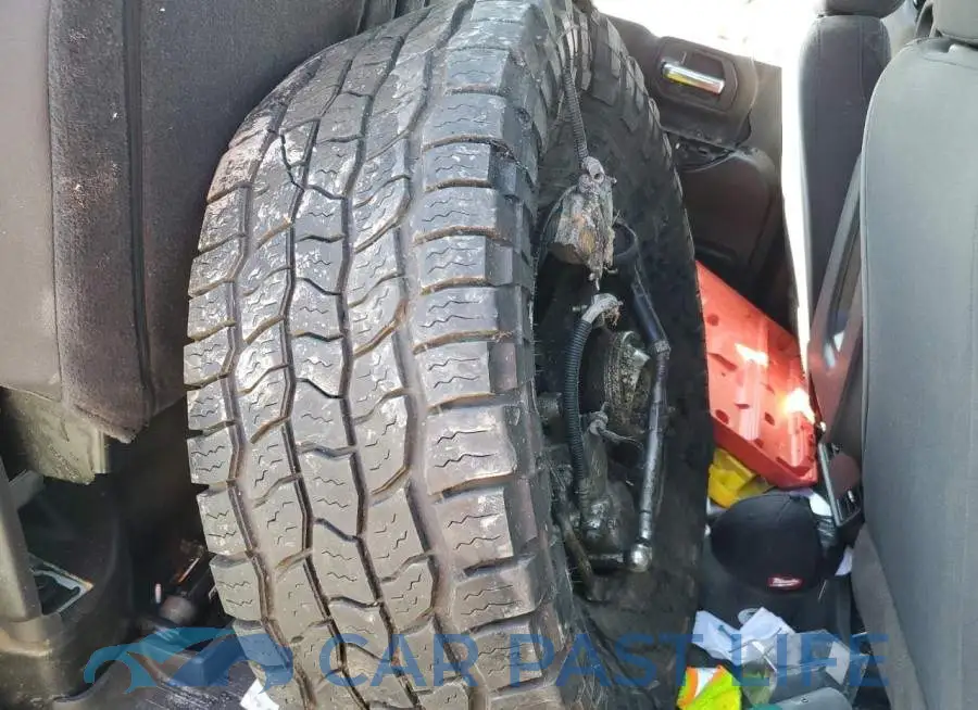1GT49LE76RF341086# 12