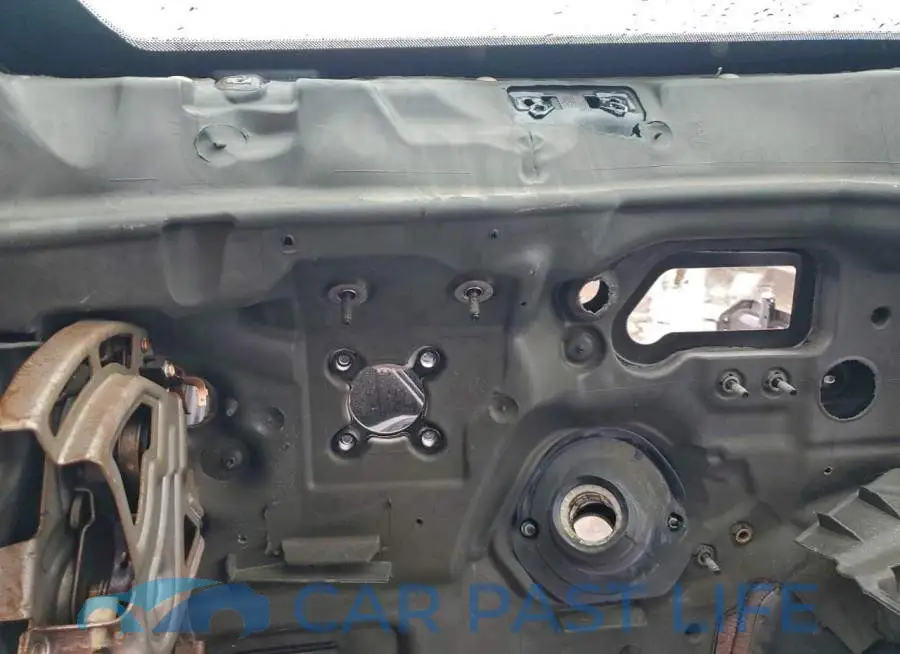 2C3CDXGJ4HH514700# 9