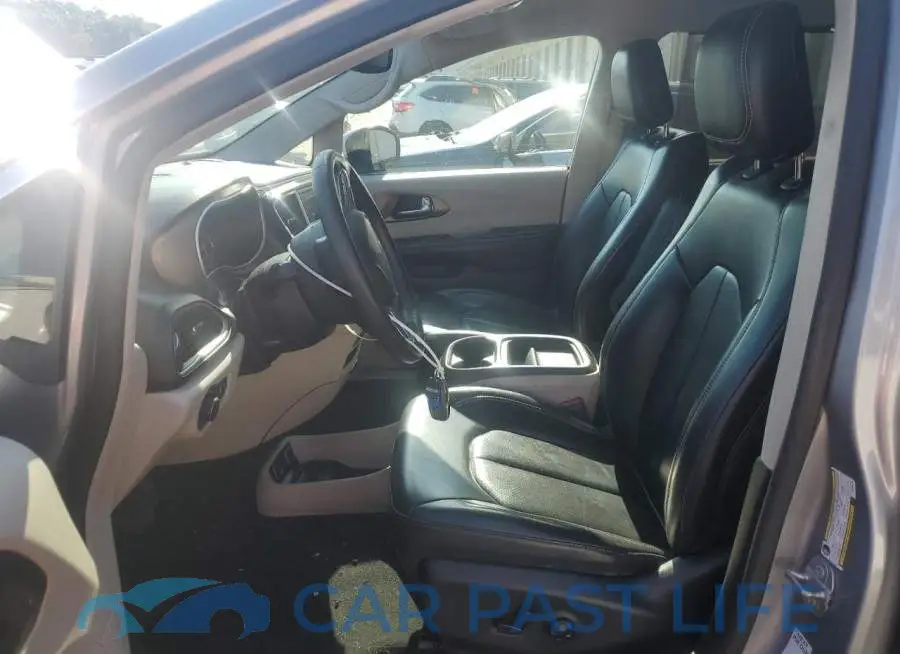 2C4RC1DG2LR195718# 7