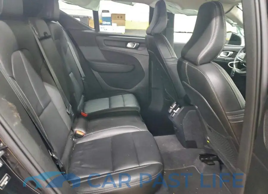 YV4162UK1M2608157# 10