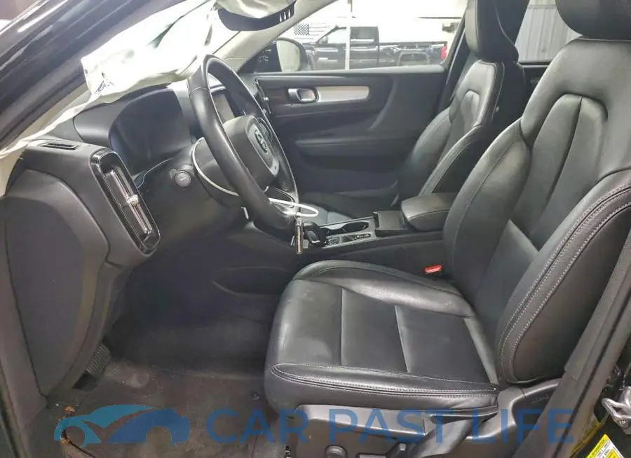 YV4162UK1M2608157# 7