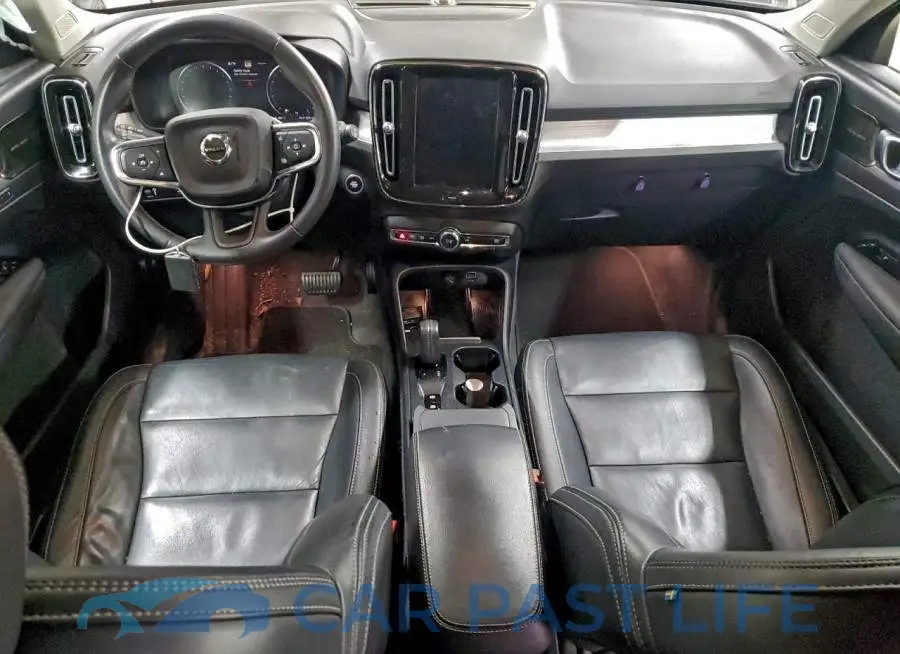 YV4162UK1M2608157# 8