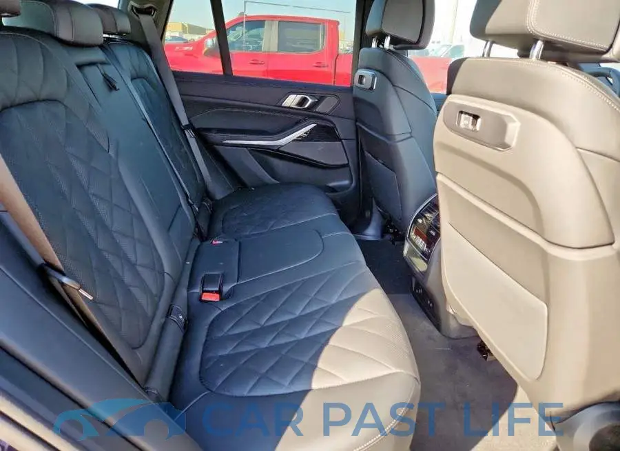 5UX23EU04T9074589# 10