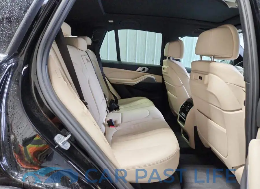 5UXTA6C04N9L06936# 11