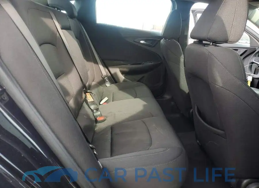 1G1ZD5ST2PF233362# 10