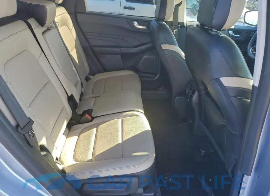 1FMCU9J92NUB24463# 11