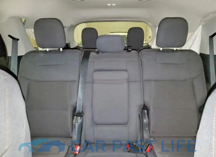 1FMUK8DH9SGB64329# 10