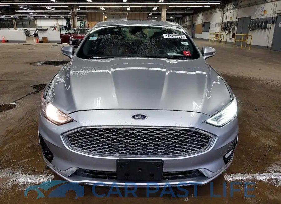 3FA6P0K90LR151593# 5
