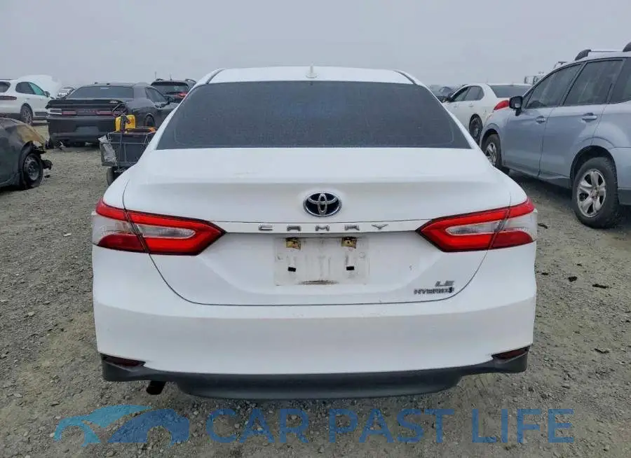 4T1B31HK4KU513044# 6