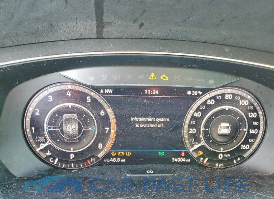 3VV4B7AX9KM007899# 9