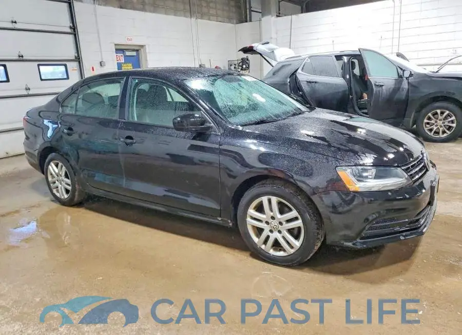 3VW2B7AJ0JM259781# 4