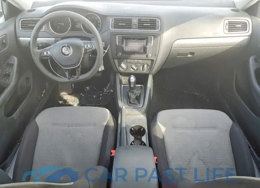 3VW2B7AJ7JM209962# 8