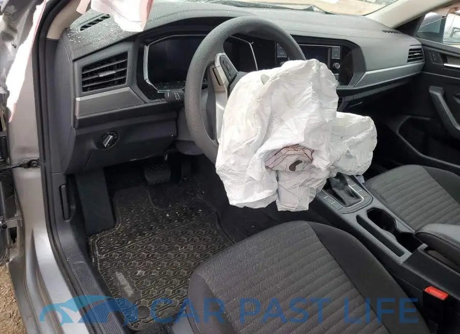3VW5M7BU6PM042504# 8