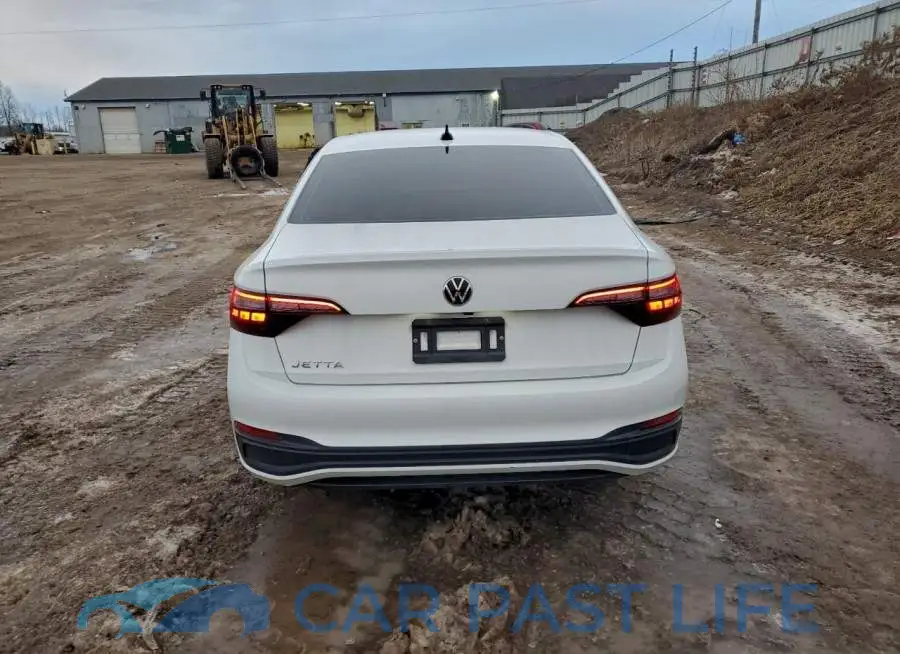 3VW5M7BU6RM039685# 6