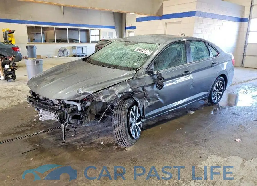3VW5M7BUXRM093457# 1