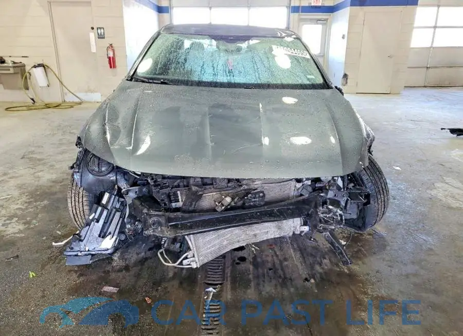 3VW5M7BUXRM093457# 5