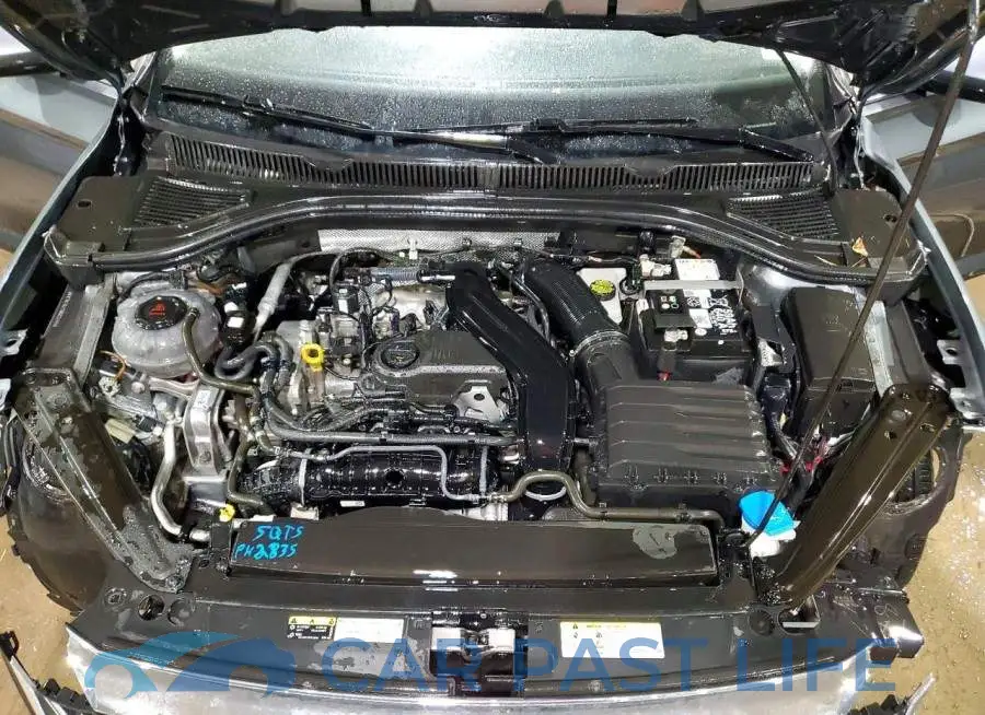 3VW7M7BU1RM024553# 11