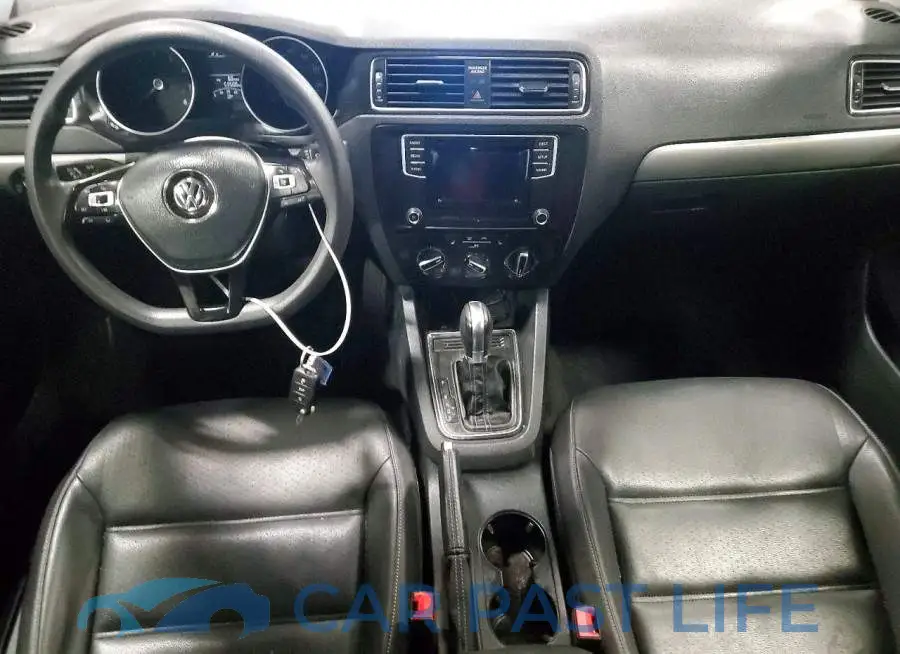 3VWDB7AJ8JM209025# 7