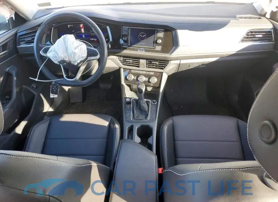 3VWEM7BU8PM048708# 8