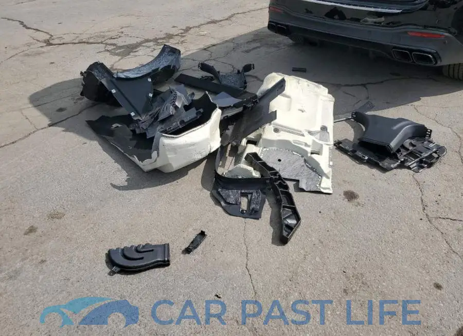 4JGFB8KB3SB374705# 13