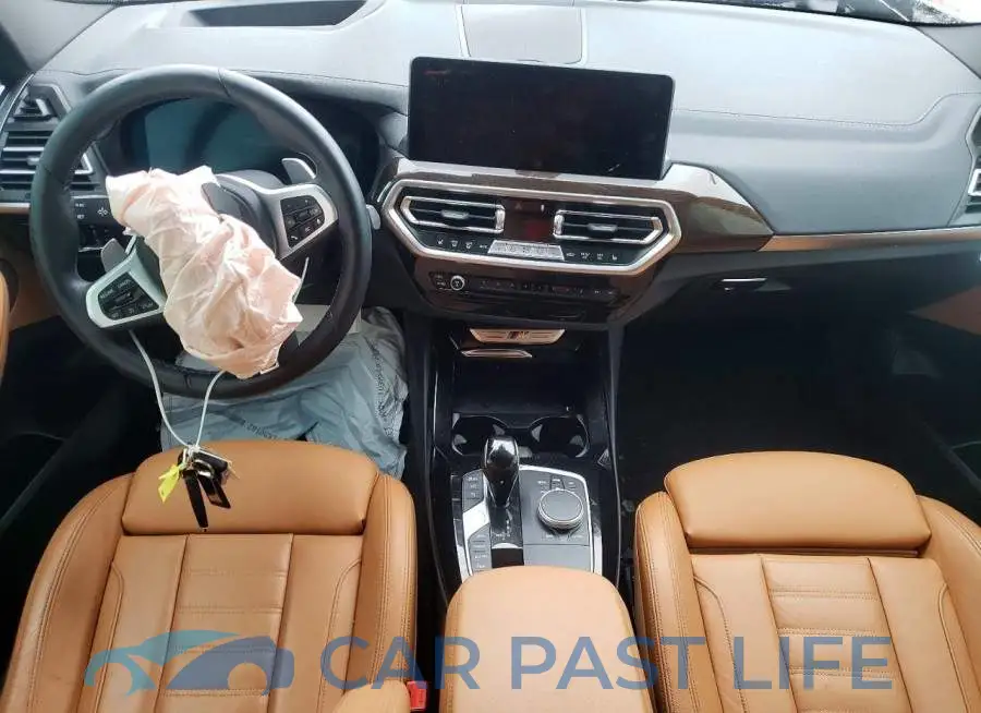 5UX83DP09R9V60212# 8