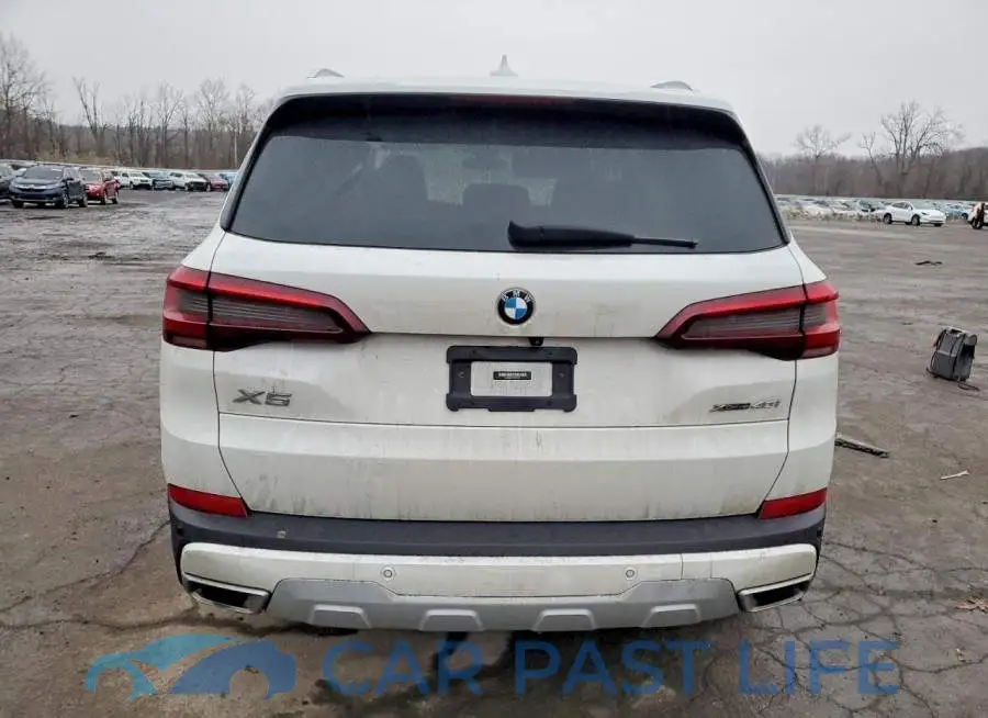 5UXCR6C02P9P67497# 6