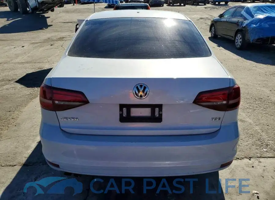 3VW2B7AJ2JM263007# 6