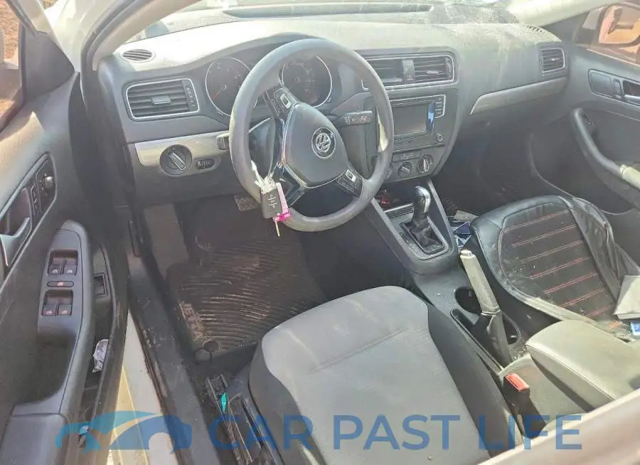 3VW2B7AJ7JM262161# 7