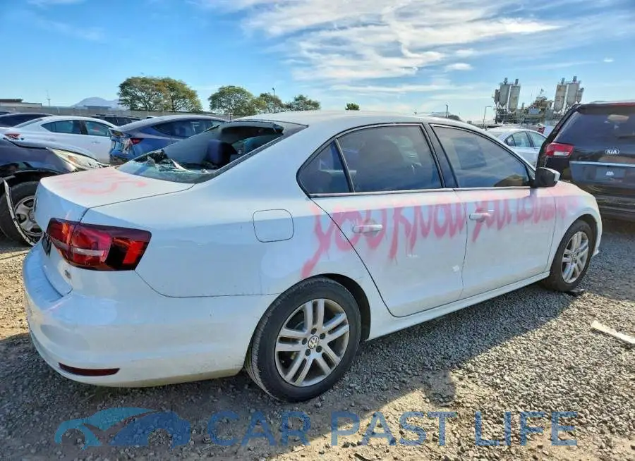 3VW2B7AJ7JM262161# 2