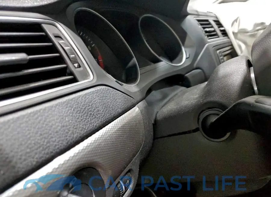 3VW2B7AJ9JM231803# 9