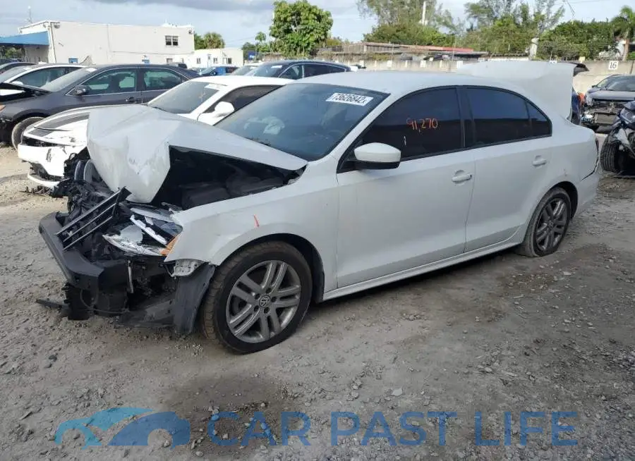 3VW2B7AJXJM209549# 1