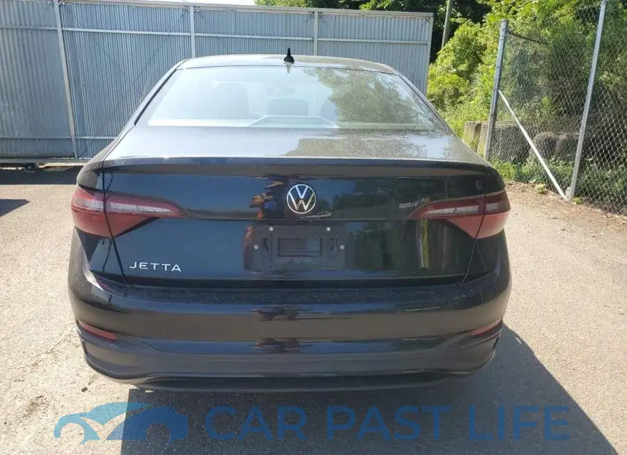 3VW5M7BU0RM042825# 6