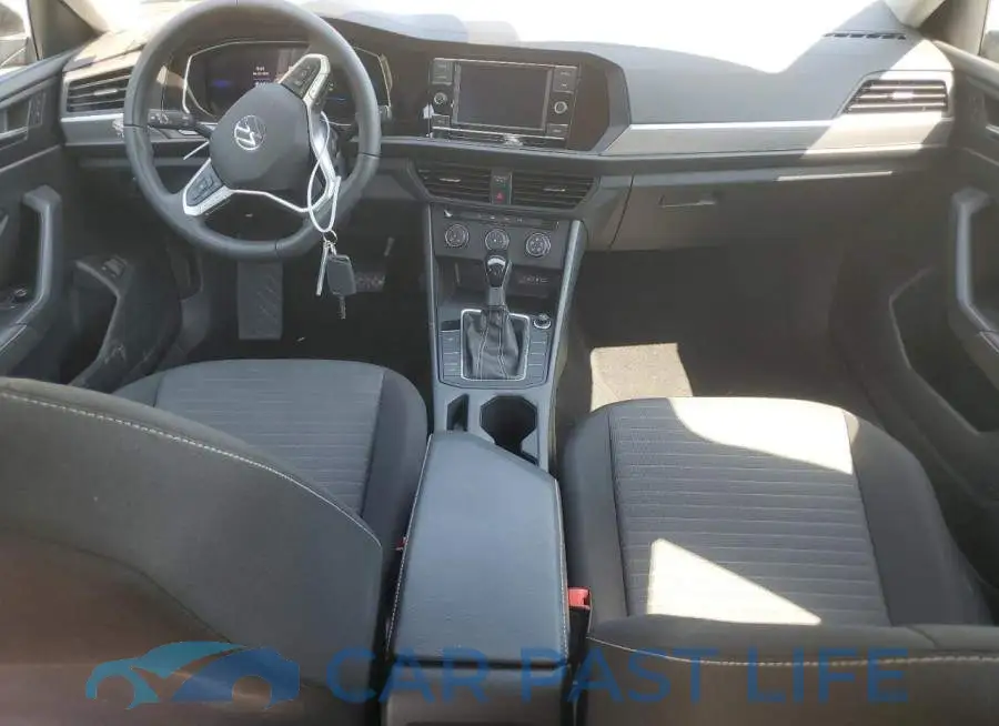 3VW5M7BU0RM042825# 8