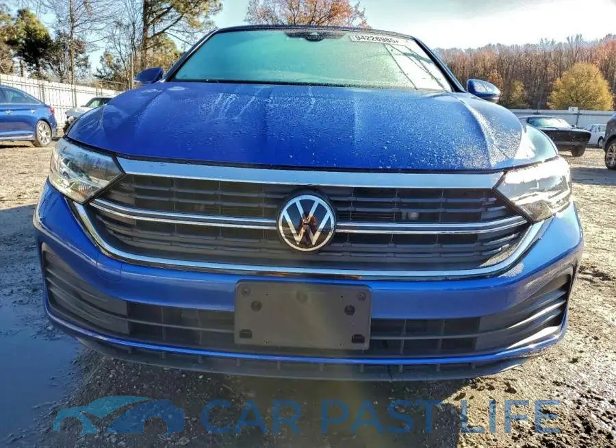 3VW7M7BU8PM044764# 5