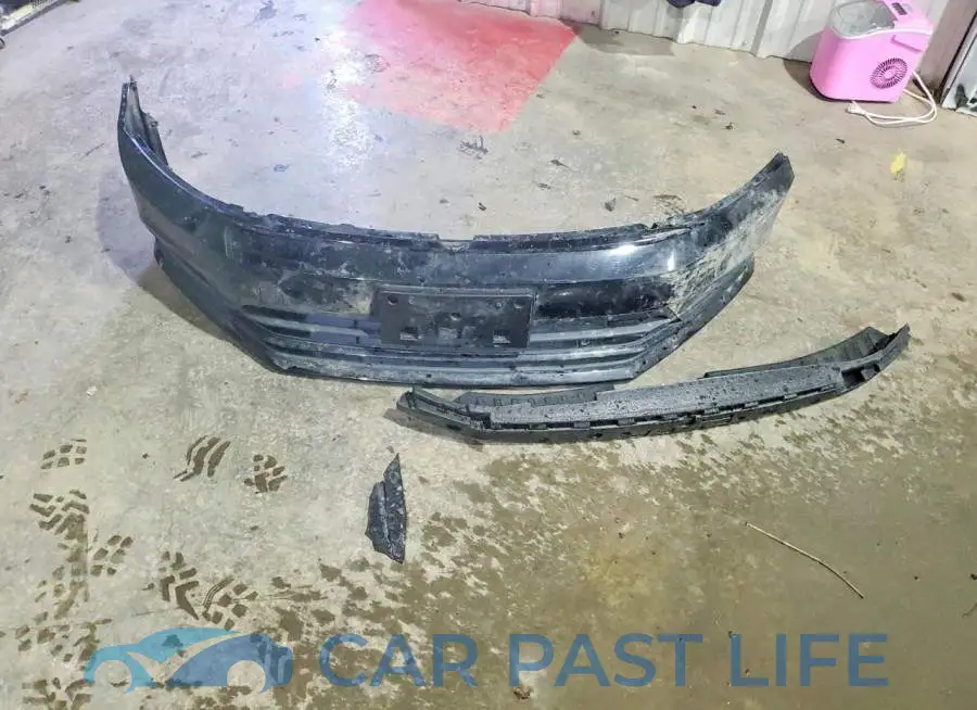 3VWDB7AJ5JM259039# 12
