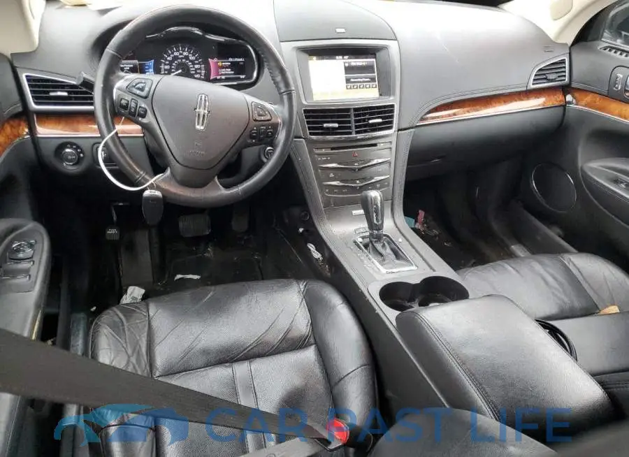 2LMHJ5AT8HBL01048# 8