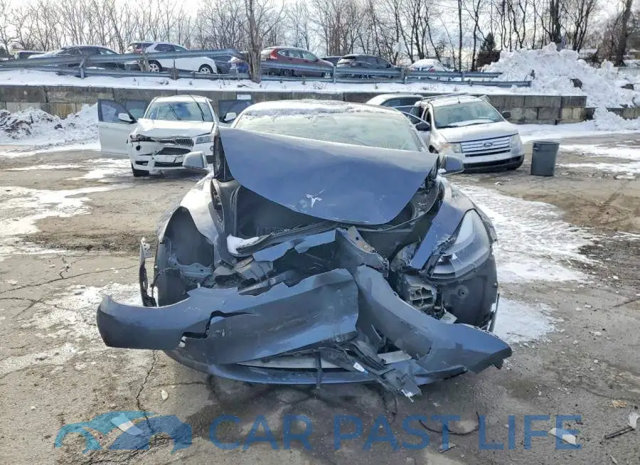 5YJ3E1EB9PF391529# 5