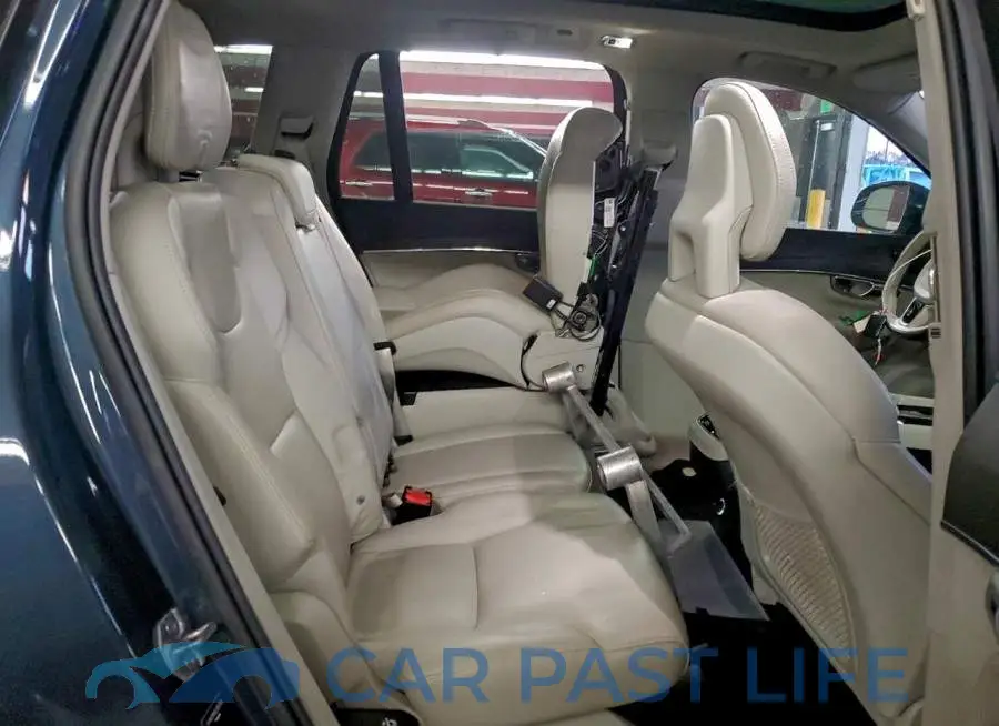 YV4A22PK0L1597728# 11