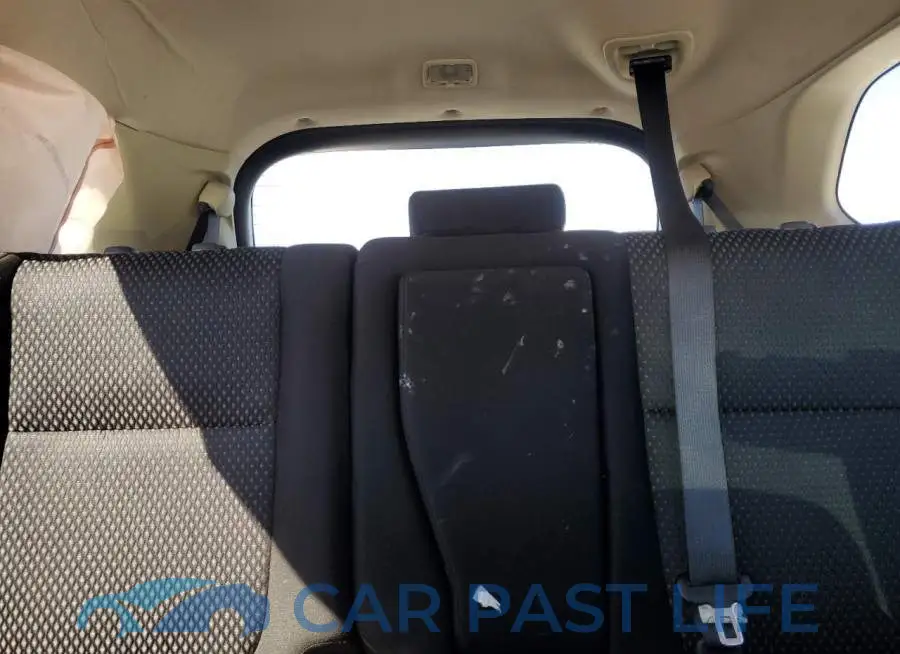 JA4AD2A33JZ017850# 10
