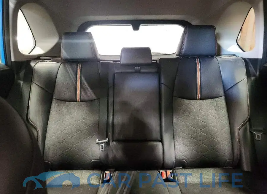 2T3J1RFV8KW021850# 10
