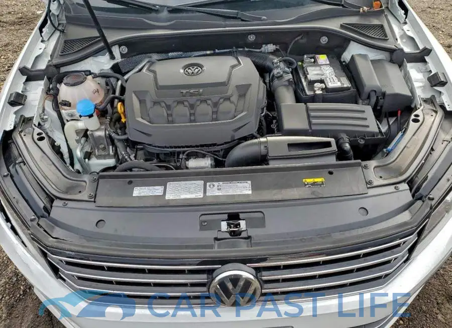 1VWLA7A33KC001170# 11