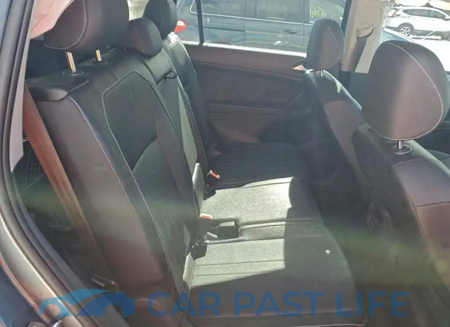 3VV3B7AX5RM173651# 11