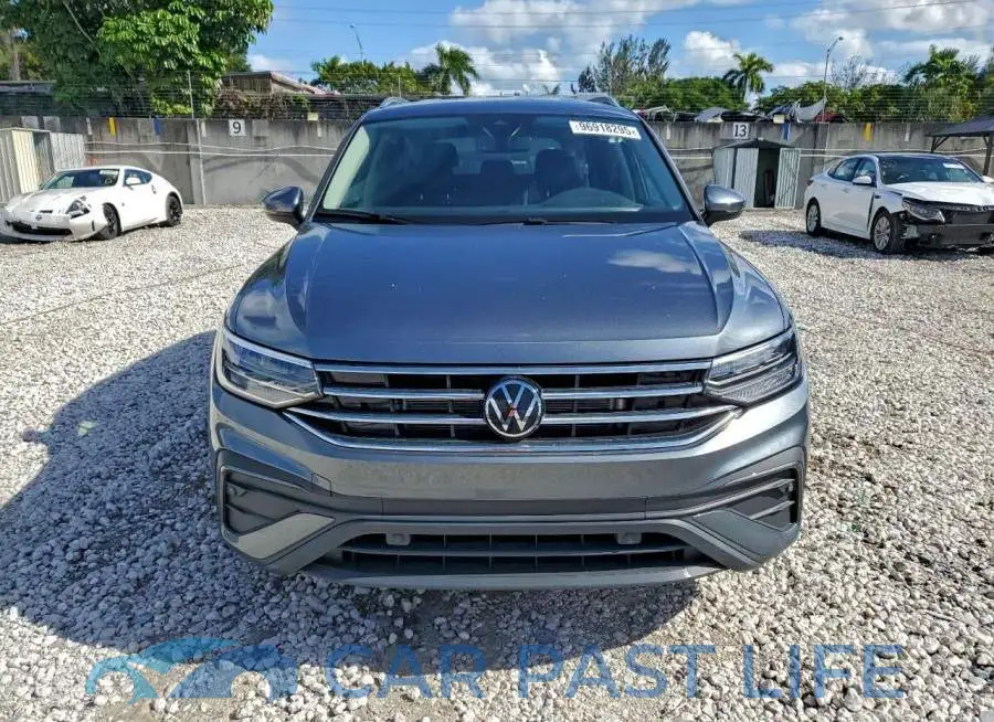 3VV3B7AX5RM173651# 5