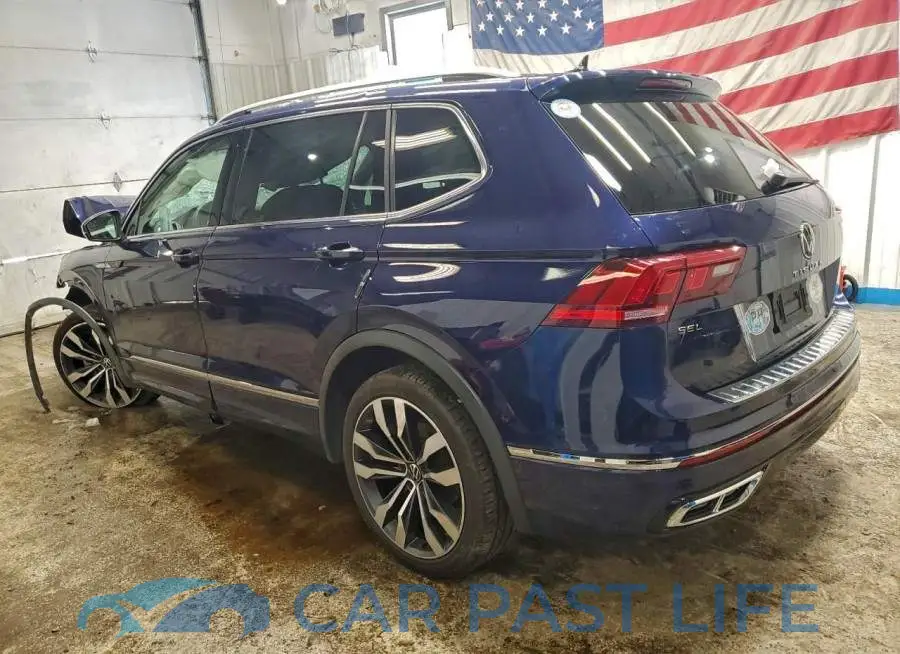 3VV4B7AX7NM018372# 2