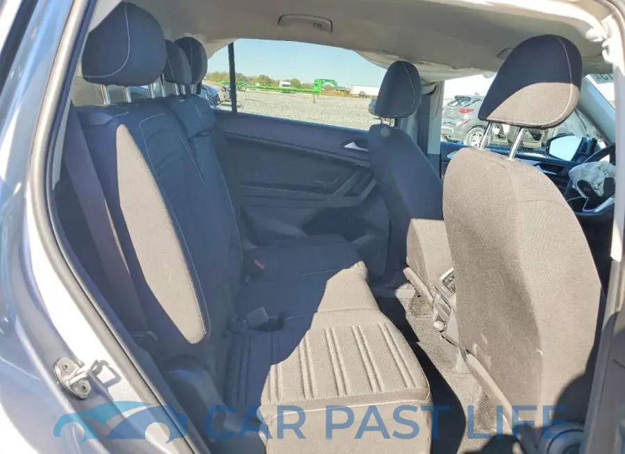 3VVRB7AX5RM166757# 11