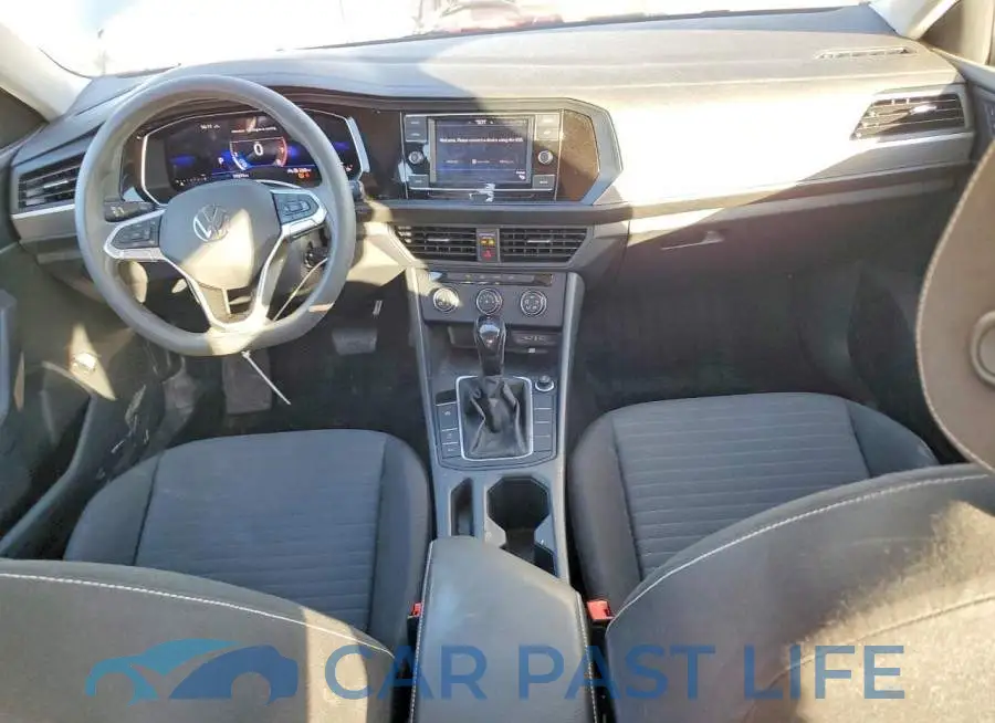 3VW5M7BU4PM056028# 8