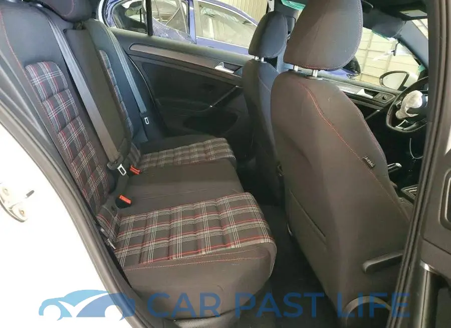 3VW6T7AUXLM015423# 11